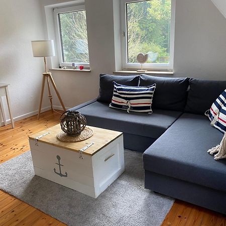 Ferienwohnung „Die Koje“ Hohwacht/Ostsee エクステリア 写真