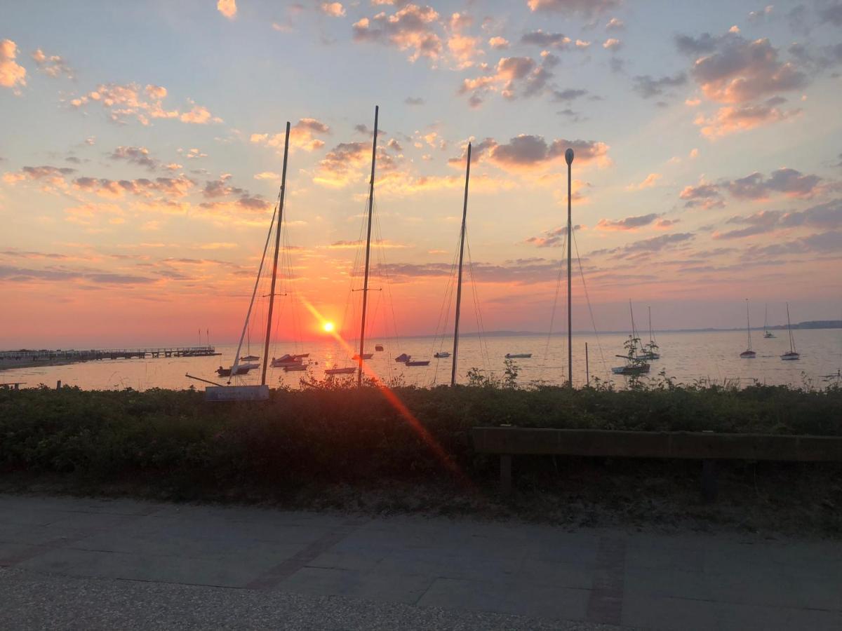 Ferienwohnung „Die Koje“ Hohwacht/Ostsee エクステリア 写真
