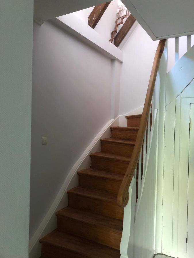 Ferienwohnung „Die Koje“ Hohwacht/Ostsee エクステリア 写真